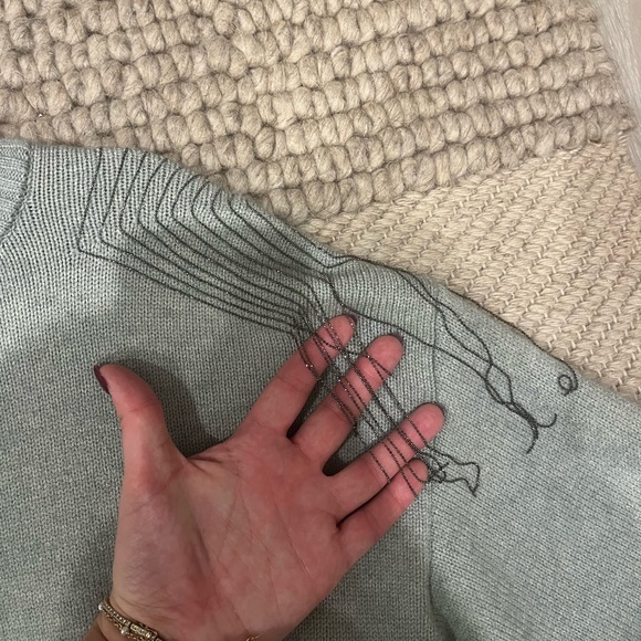 wildfox sweater - Picture 3 of 6